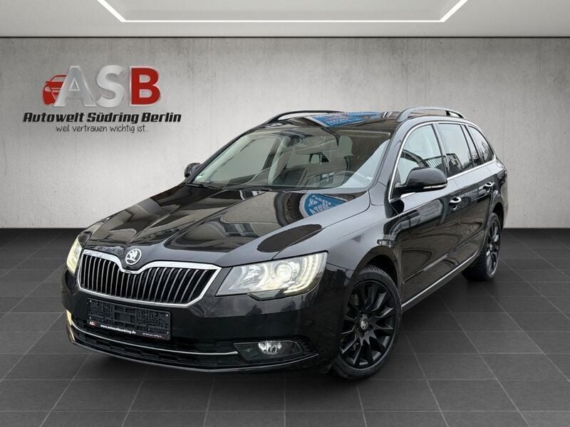 Schwarz Gebraucht 2015 Skoda Superb Exclusive Kombi | 11.850 € (Fairer Preis) - Bild 1/4