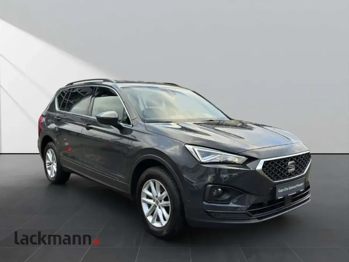Gebraucht Seat Tarraco Style 150 PS (110 kW) 2022 Grau SUV