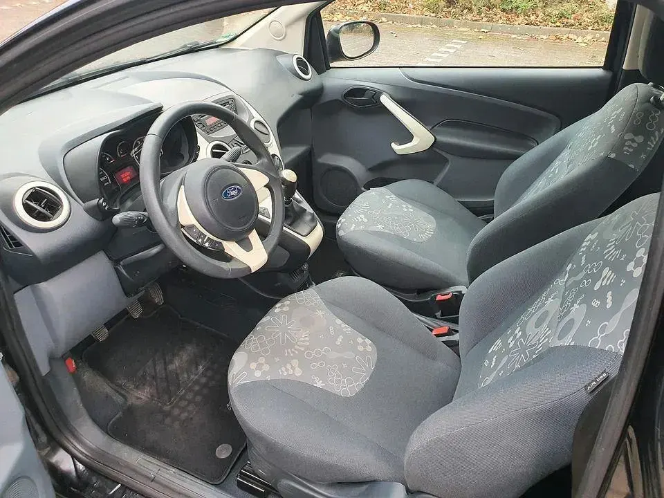 Gebraucht Ford Ka 69 PS (50 kW) 2009 Grau Kleinwagen