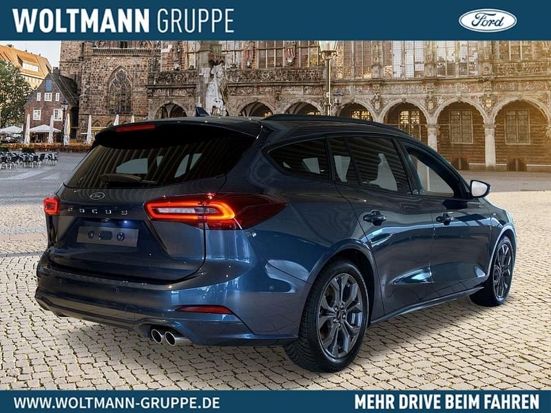 Gebraucht Ford Focus ST-Line 125 PS (91 kW) 2024 Chromablau metallic Kombi