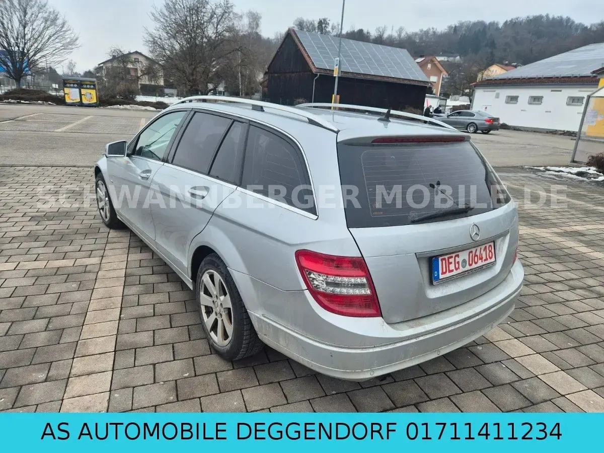 Gebraucht Mercedes C180 156 PS (114 kW) 2009 Silber Kombi
