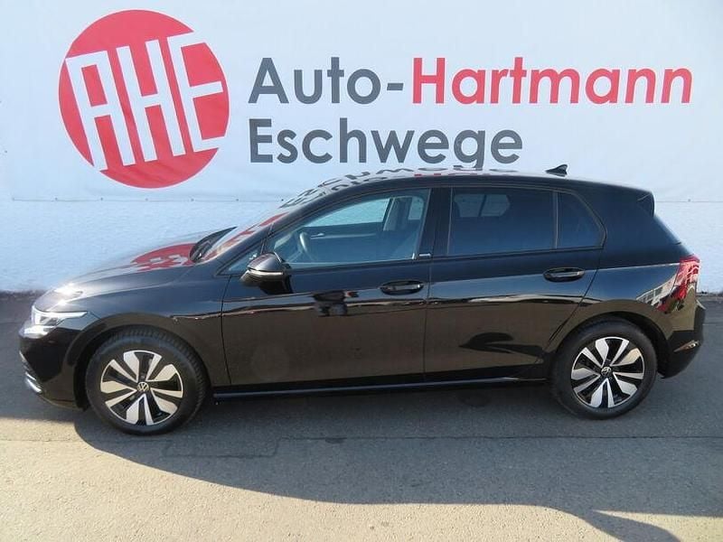 Gebraucht VW Golf VIII Move 150 PS (110 kW) 2024 Deep black perleffek (metallic) Limousine