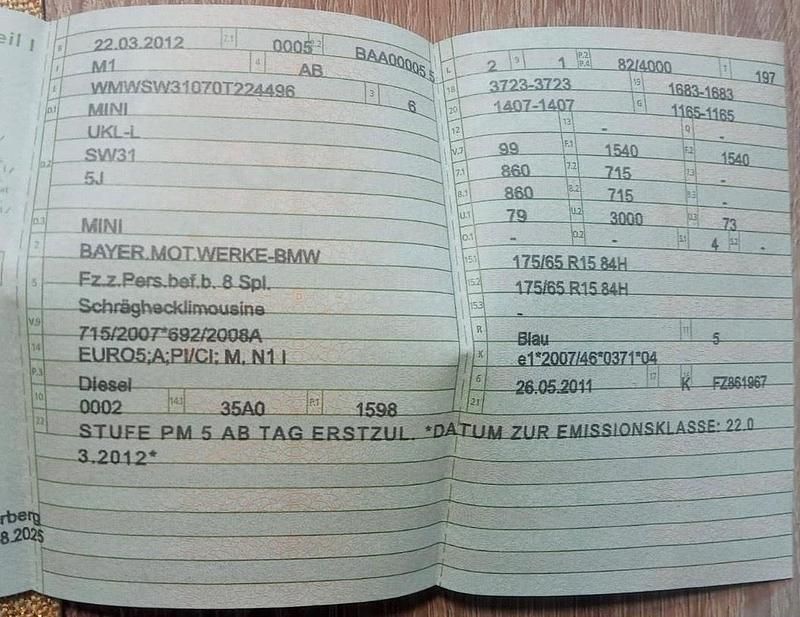 Usado Mini Cooper D 112 HP (82 kW) 2012 Citadino