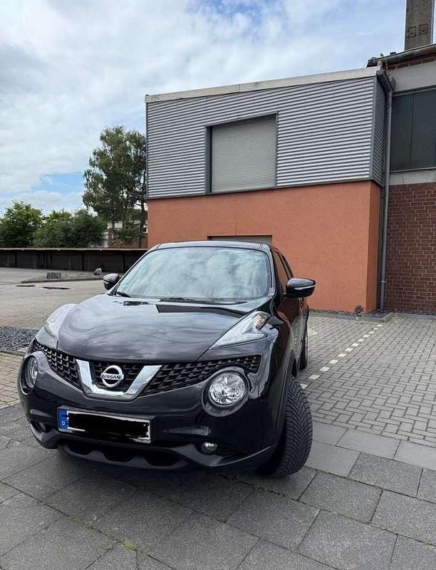 Schwarz Gebraucht 2016 Nissan Juke Acenta SUV | 10.290 € (Fairer Preis) - Bild 1/4