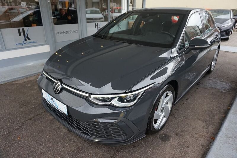 Grau Gebraucht 2022 VW Golf VIII GTD Limousine | 27.599 € (Superpreis) - Bild 1/4
