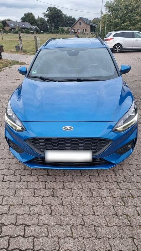 Gebraucht Ford Focus ST-Line 182 PS (133 kW) 2020 Blau Kombi