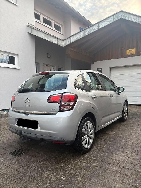 Gebraucht Citroën C3 68 PS (50 kW) 2015 Silber Kleinwagen