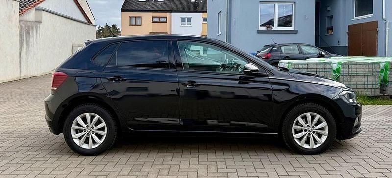 Gebraucht VW Polo Highline 95 PS (69 kW) 2019 Schwarz Kleinwagen