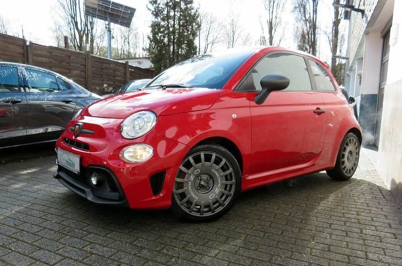 Second-hand Abarth 595 165 CP (121 kW) 2024 Roșu Hatchback