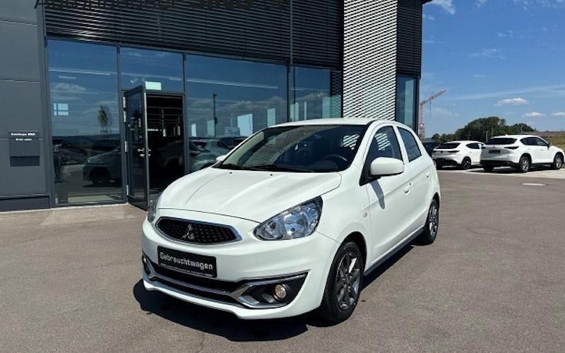 Weiß Gebraucht 2020 Mitsubishi Space Star Basis Limousine | 7.900 € (Etwas zu teuer) - Bild 1/4
