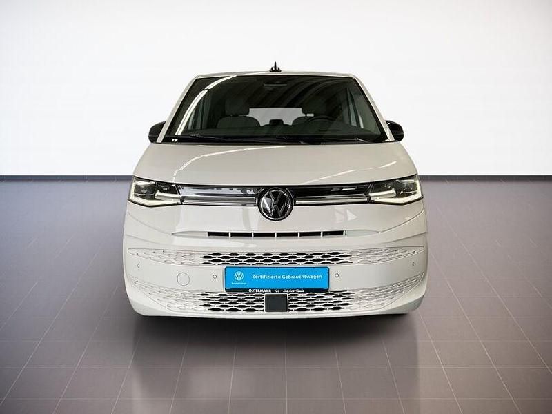 Second-hand VW Multivan Style 150 CP (110 kW) 2024 Alb Monovolum