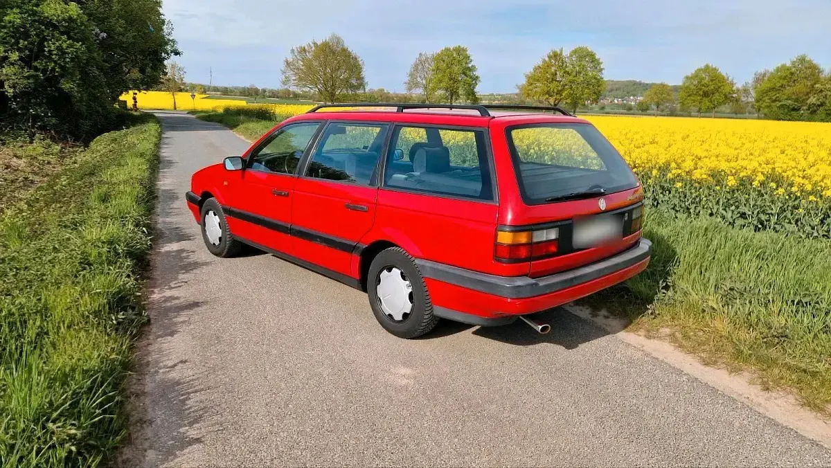 Gebraucht VW Passat 90 PS (66 kW) 1992 Rot Kombi