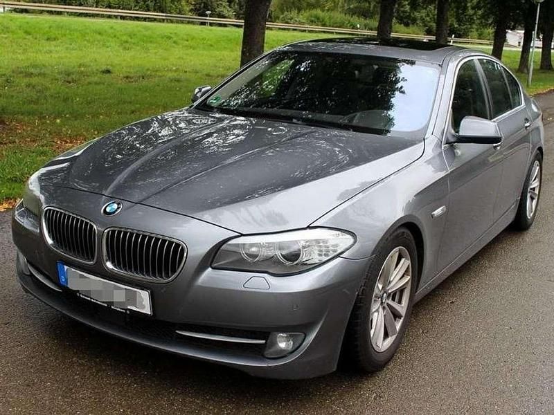Gebraucht BMW 535 360 PS (264 kW) 2010 Grau Limousine