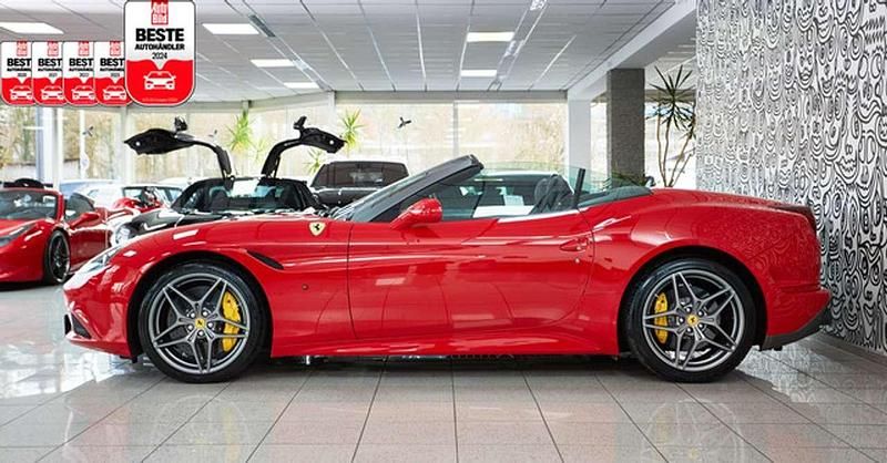 Gebraucht Ferrari California 560 PS (411 kW) 2017 Rosso corsa Cabrio