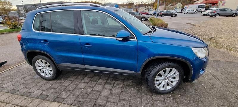 Blau Gebraucht 2008 VW Tiguan Sportline SUV | 6.200 € (Fairer Preis) - Bild 1/4