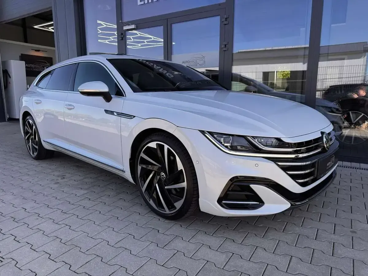 Gebraucht VW Arteon R-line 200 PS (147 kW) 2021 Oryxweiß perlmutteffekt Kombi