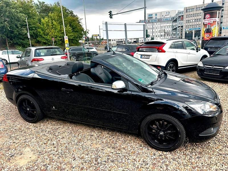 Schwarz Gebraucht 2008 Ford Focus Cabriolet Titanium Cabrio | 4.250 € (Fairer Preis) - Bild 1/4