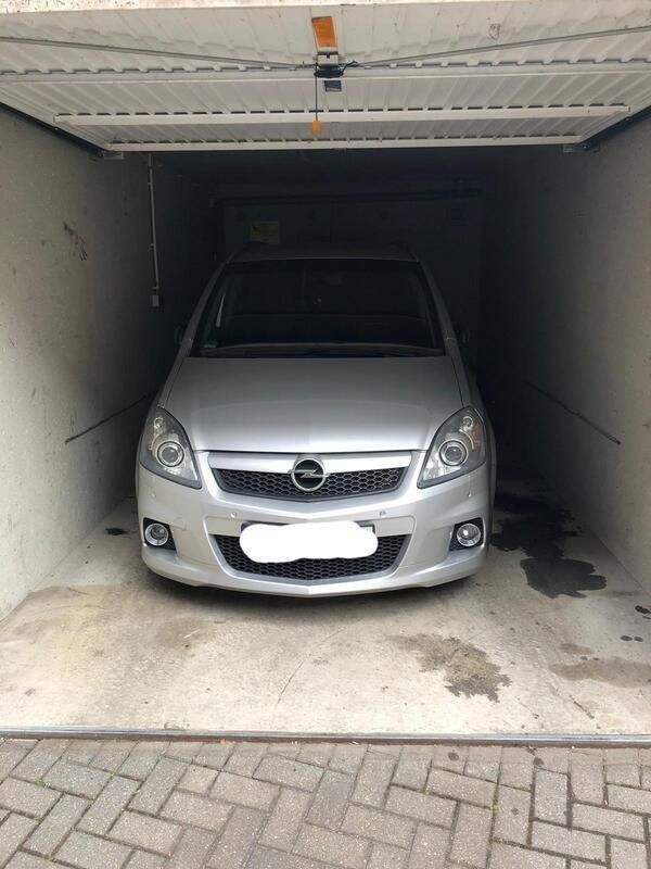 Silber Gebraucht 2007 Opel Zafira OPC Van / Kleinbus | 7.000 € - Bild 1/4