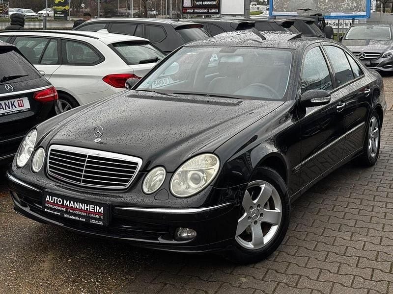 Gebraucht Mercedes E220 Avantgarde 150 PS (110 kW) 2006 Schwarz Limousine