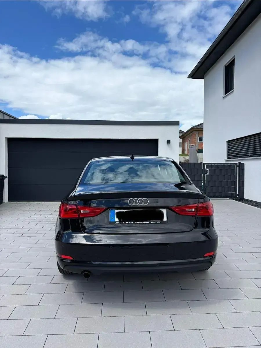 Gebraucht Audi A3 110 PS (80 kW) 2014 Schwarz Limousine