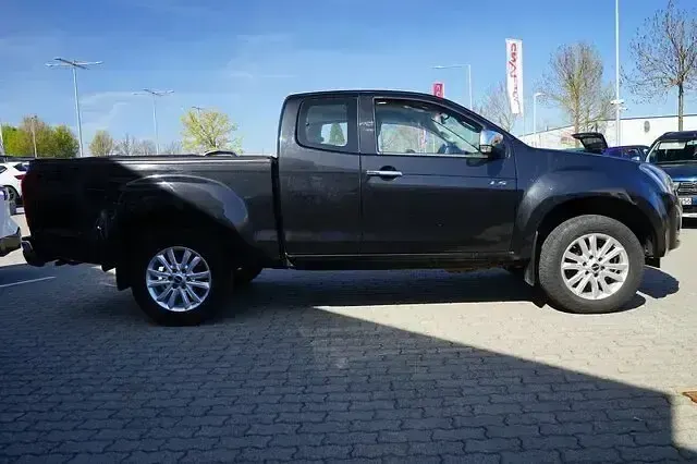 Occasion Isuzu D-Max 164 ch (120 kW) 2019 Noir SUV