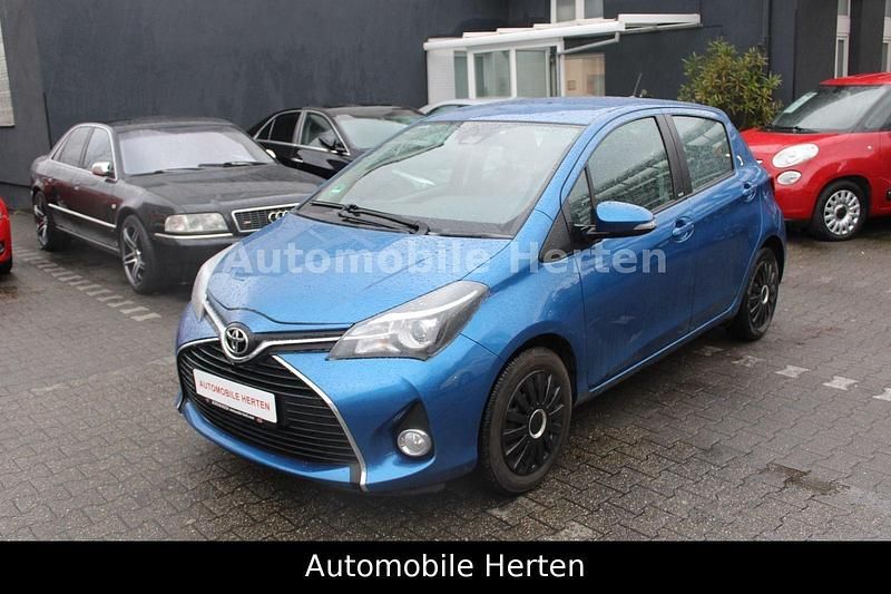 Gebraucht Toyota Yaris Edition-S 99 PS (72 kW) 2017 Blue streak Kleinwagen