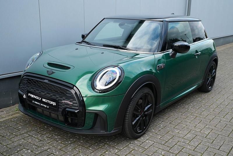 Grün Gebraucht 2021 Mini John Cooper Works Kleinwagen | 27.900 € (Guter Preis) - Bild 1/4