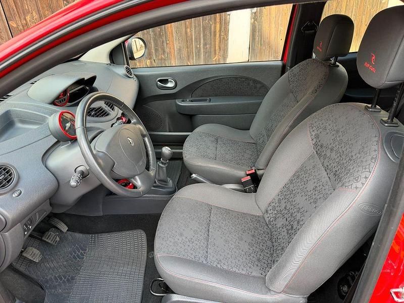 Gebraucht Renault Twingo Rip Curl 76 PS (55 kW) 2010 Rot Kleinwagen