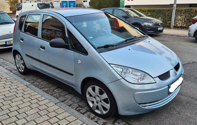 Rot Gebraucht 2004 Mitsubishi Colt Kleinwagen | 1.399 € (Fairer Preis) - Bild 1/4