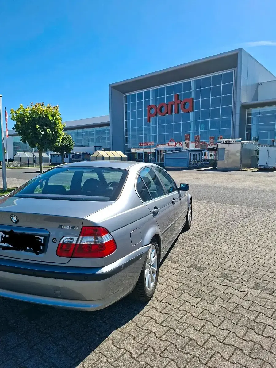 Brugt BMW 325 192 HK (141 kW) 2004 Grå Sedan