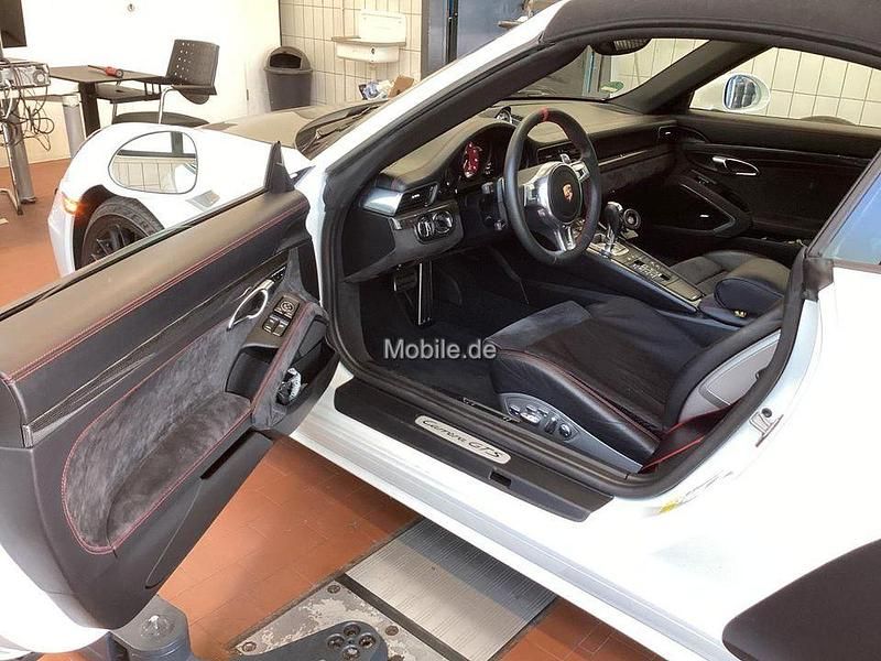 Weiß Gebraucht 2015 Porsche 911 Carrera GTS Cabrio | 98.990 € (Superpreis) - Bild 1/4