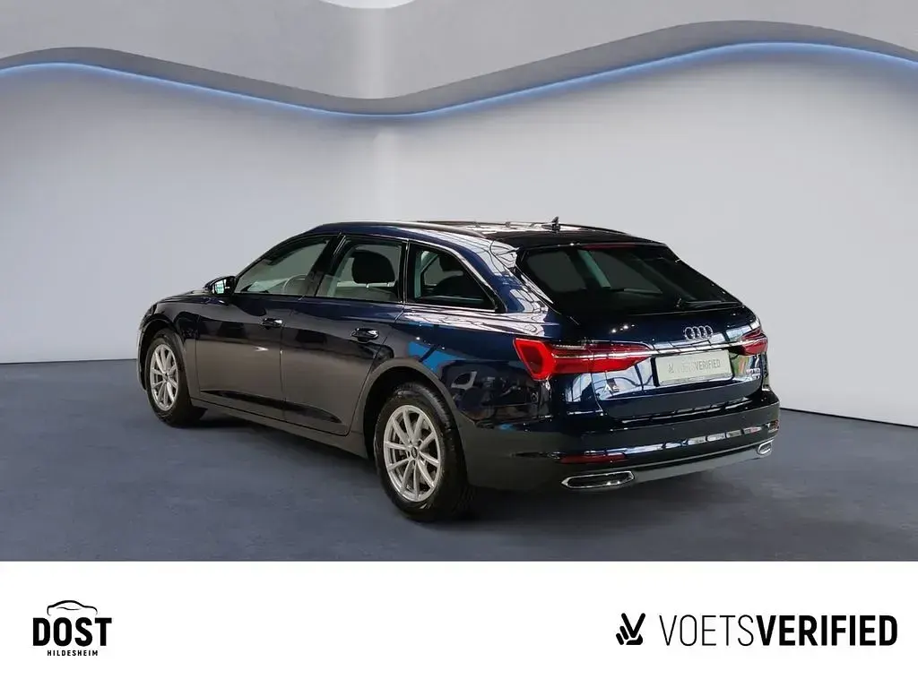 Gebraucht Audi A6 Premium 286 PS (210 kW) 2022 Firmamentblau metallic Kombi