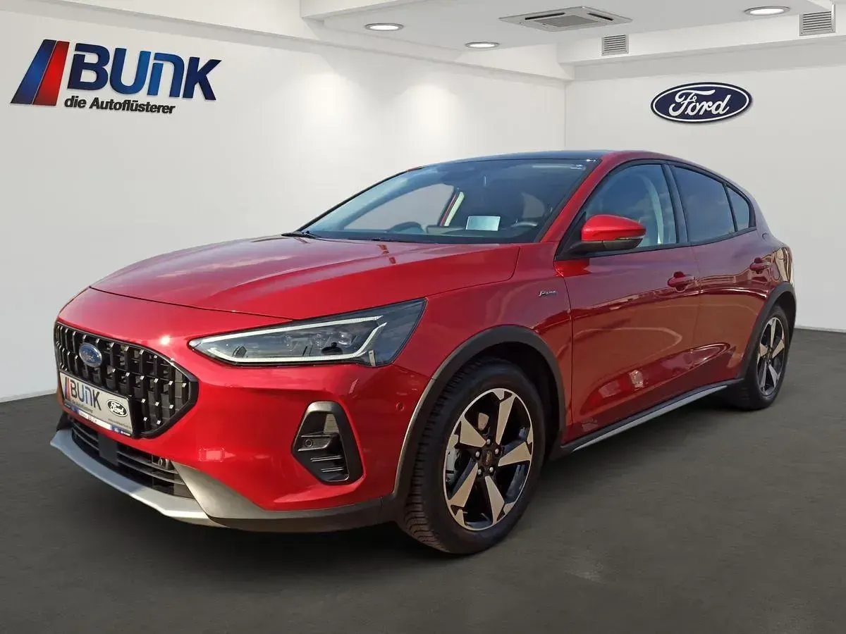 Gebraucht Ford Focus Active X 155 PS (114 kW) 2025 Limousine