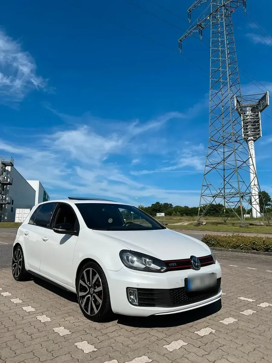 Gebraucht VW Golf VI GTI 211 PS (155 kW) 2010 Weiß Kleinwagen