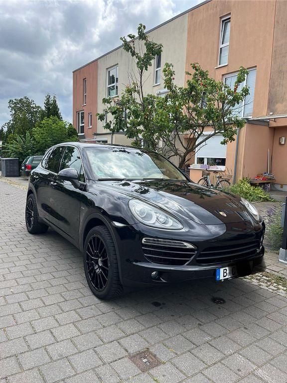 Schwarz Gebraucht 2012 Porsche Cayenne SUV | 22.900 € (Guter Preis) - Bild 1/4