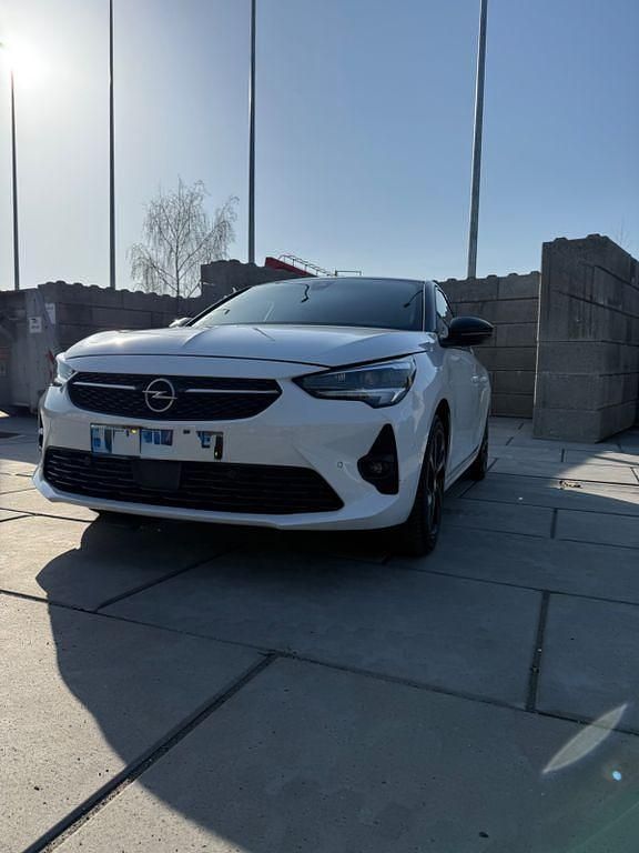 Second-hand Opel Corsa GS Line 101 CP (74 kW) 2019 Alb Hatchback