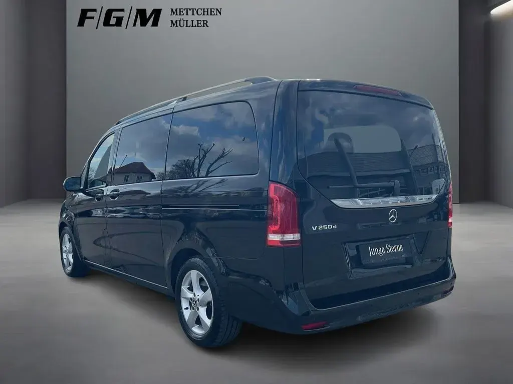 Gebraucht Mercedes V250 Edition 190 PS (139 kW) 2024 Obsidianschwarz metallic Van / Kleinbus