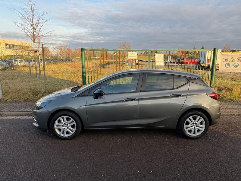 Gebraucht Opel Astra Edition 110 PS (80 kW) 2021 Grau Limousine