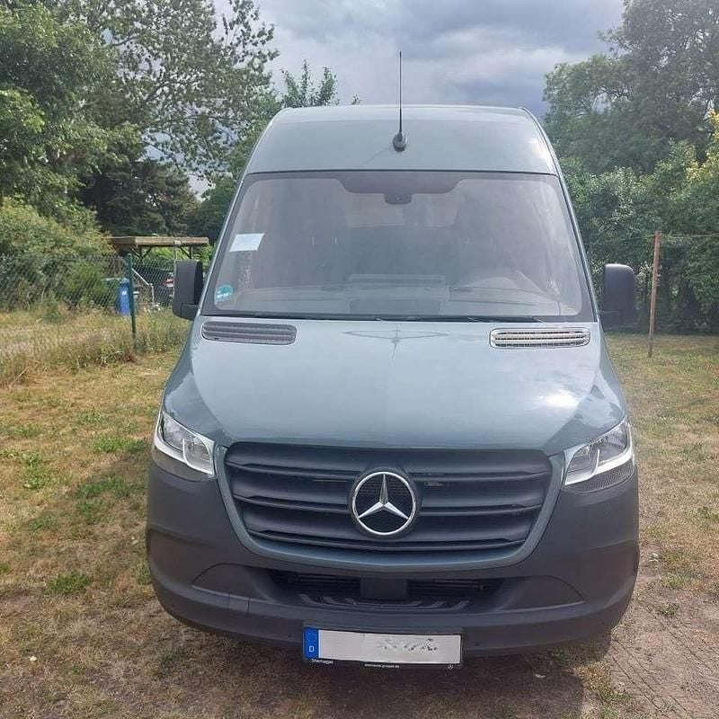Grau Gebraucht 2020 Mercedes Sprinter Van | 25.990 € (Superpreis) - Bild 1/4