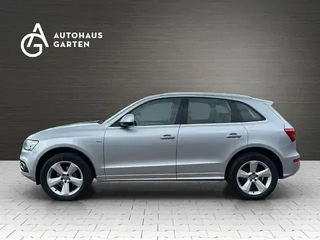 Gebraucht Audi Q5 Comfort 190 PS (139 kW) 2014 Silber SUV