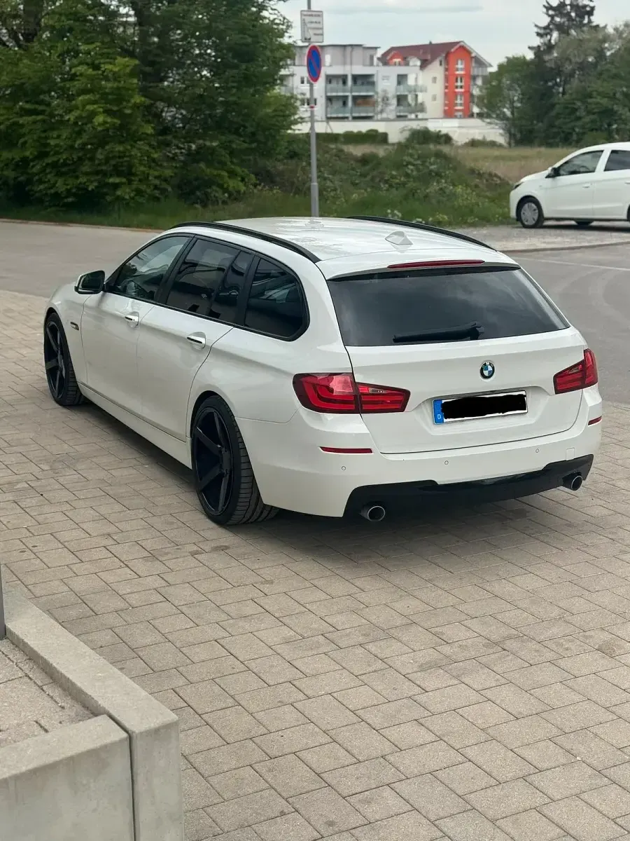 Gebraucht BMW 535 M Sport 313 PS (230 kW) 2011 Weiß Kombi