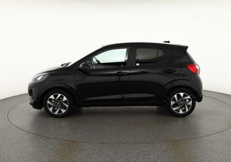 Neu Hyundai i10 67 PS (49 kW) 2025 Schwarz Kleinwagen