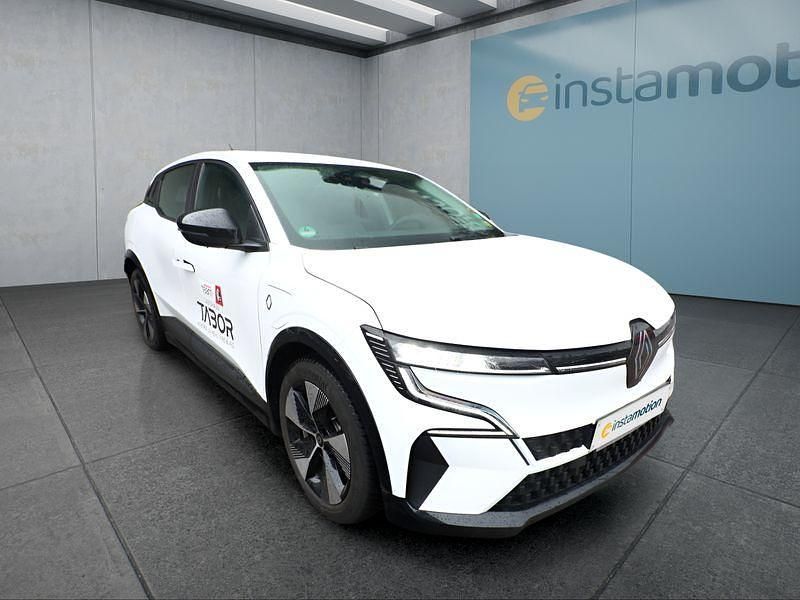 Gebraucht Renault Megane E-Tech 160 kW (218 PS) 2022 Weiß Limousine
