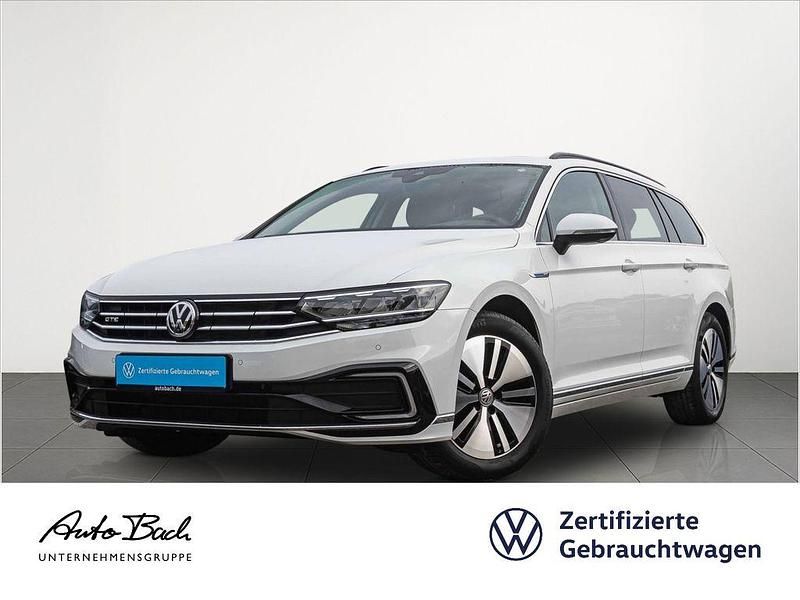 Weiß (pure white) Gebraucht 2020 VW Passat GTE Kombi | 18.480 € (Guter Preis) - Bild 1/4