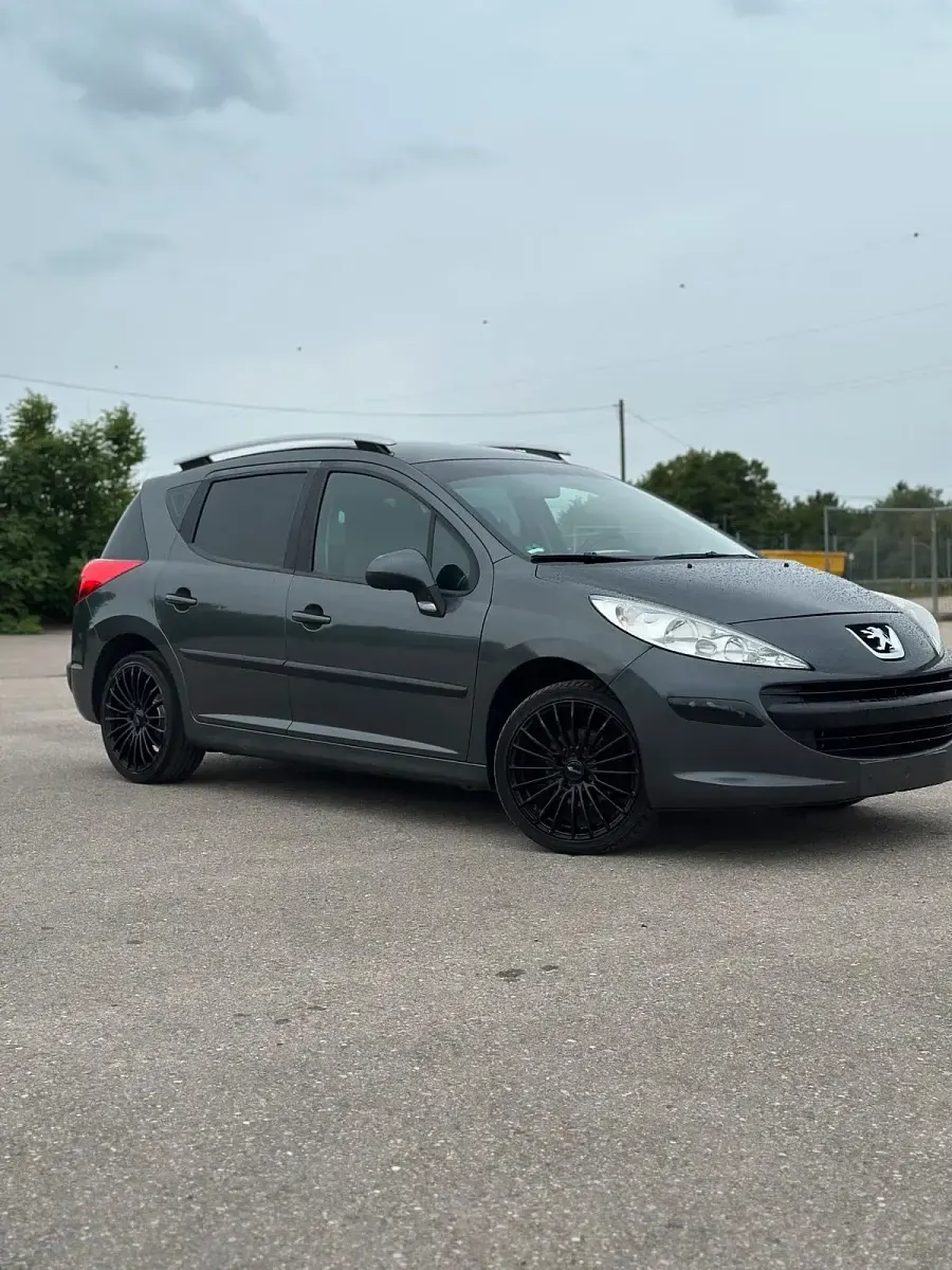 Gebraucht Peugeot 207 116 PS (85 kW) 2008 Kombi
