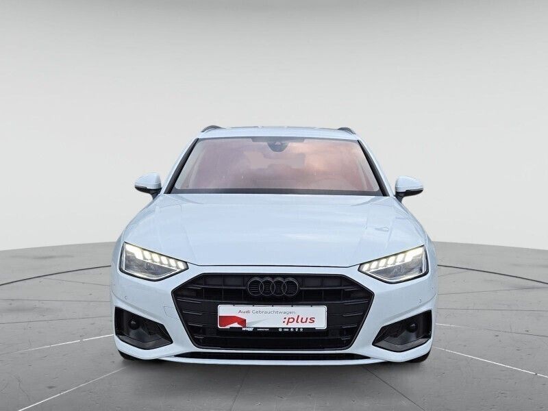 Gletscherweiß metallic Gebraucht 2024 Audi A4 Advanced Plus Kombi | 37.999 € (Etwas zu teuer) - Bild 1/4