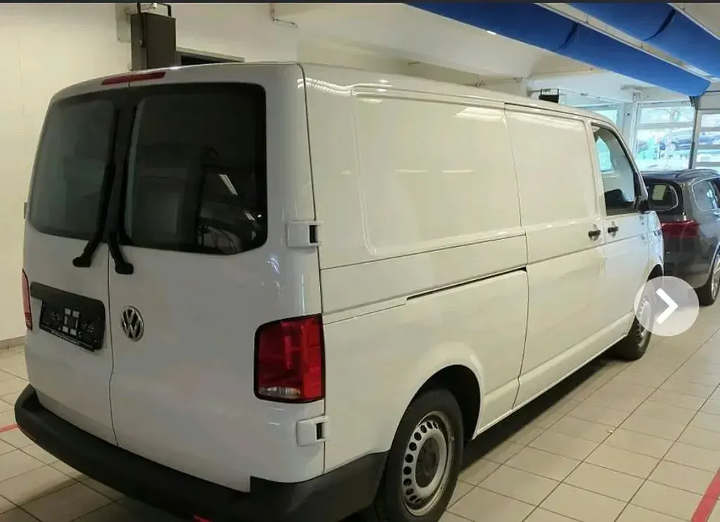 Używany VW Transporter 150 KM (110 kW) 2021 Biały Van