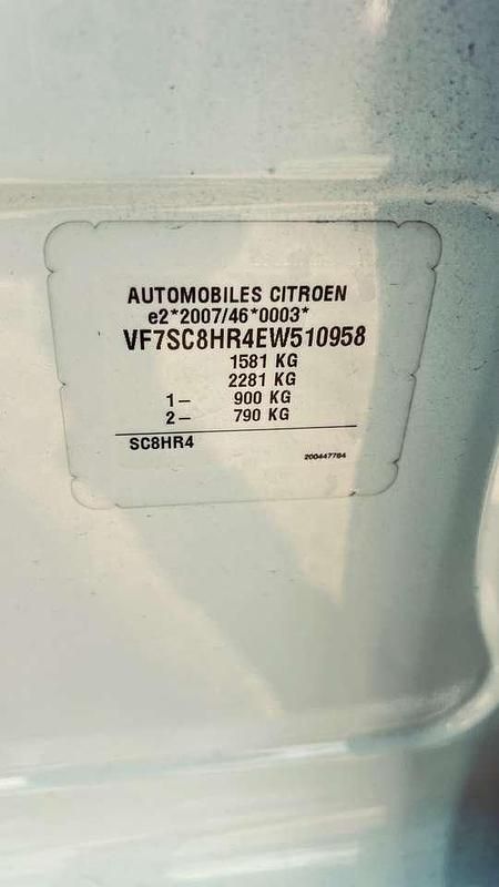 Gebraucht Citroën C3 SELECTION 68 PS (50 kW) 2014 Weiß Limousine
