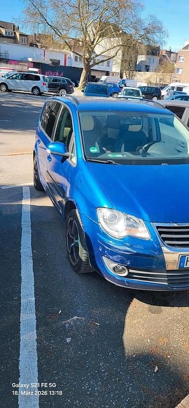 Gebraucht VW Touran 105 PS (77 kW) 2007 Blau Van / Kleinbus