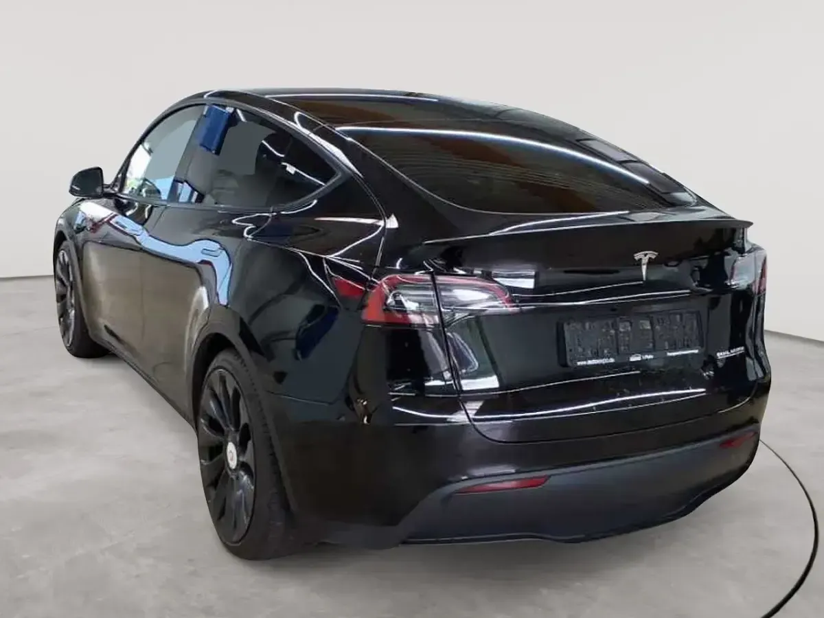 Gebraucht Tesla Model Y Performance 392 kW (534 PS) 2023 Solid black SUV